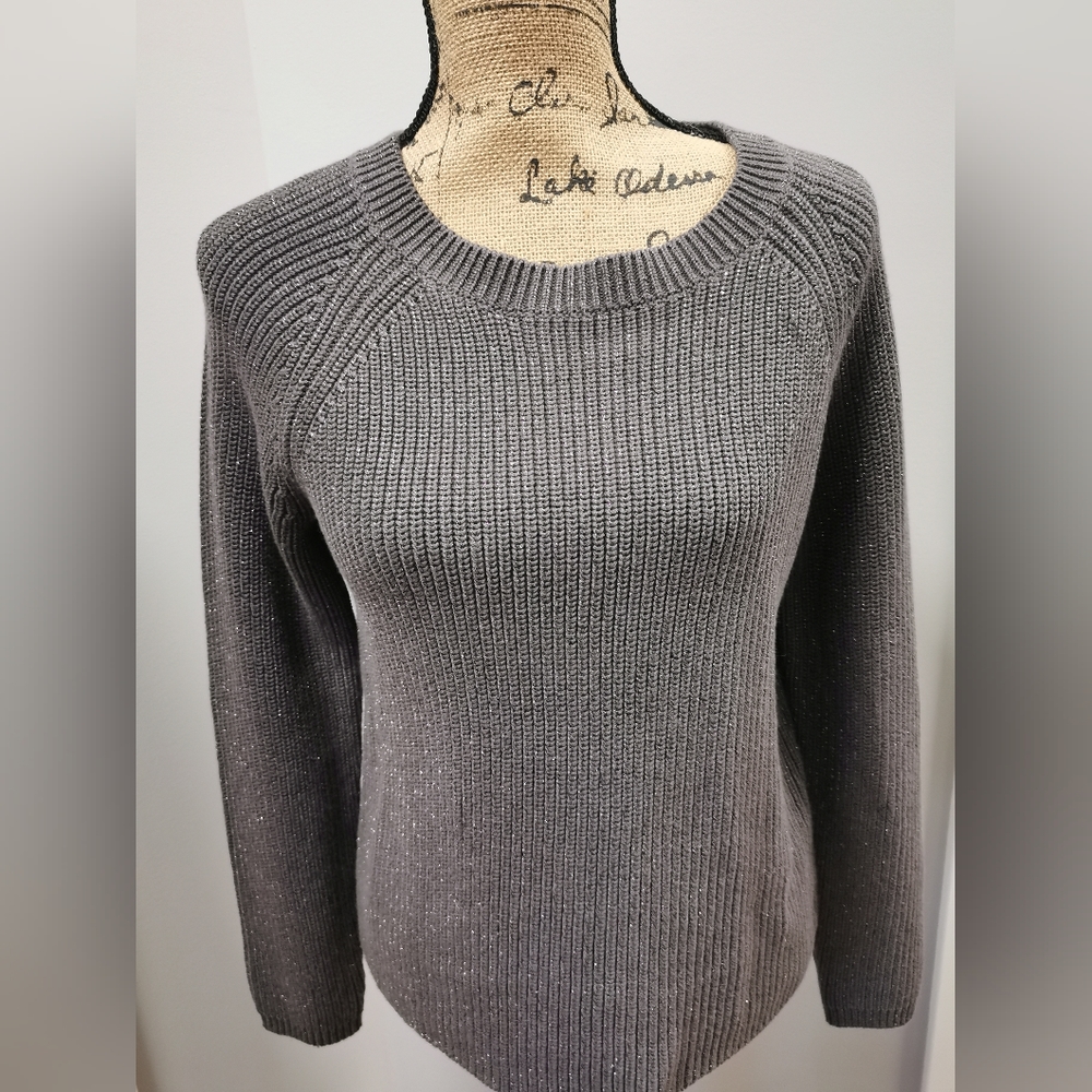 525 America Sweater